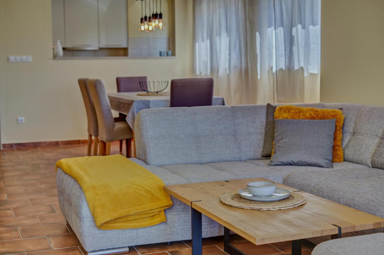 Anovi Holiday Homes By Litto โตรกีร์ ภายนอก รูปภาพ