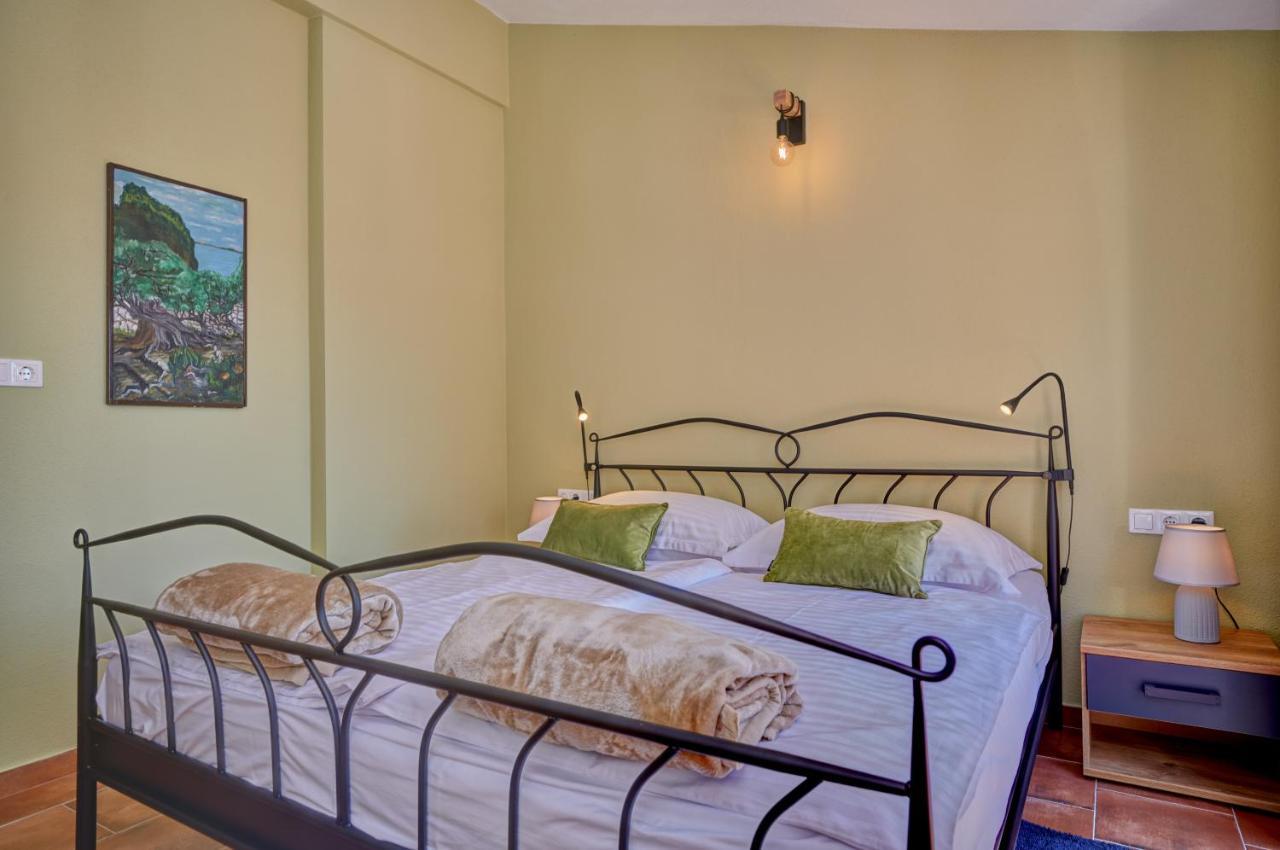 Anovi Holiday Homes By Litto โตรกีร์ ภายนอก รูปภาพ